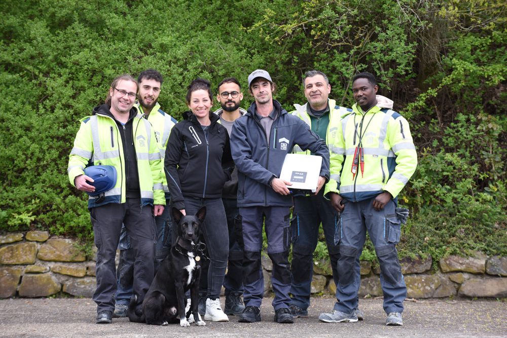 Foto vom Team der Firma ETML Elektrotechnik